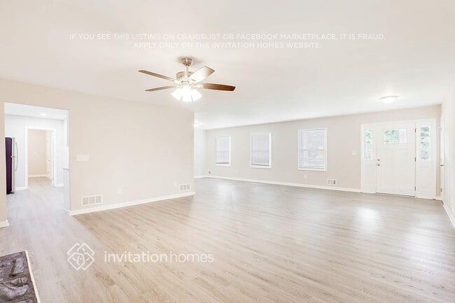 Building Photo - 2045 Blackwell Rd