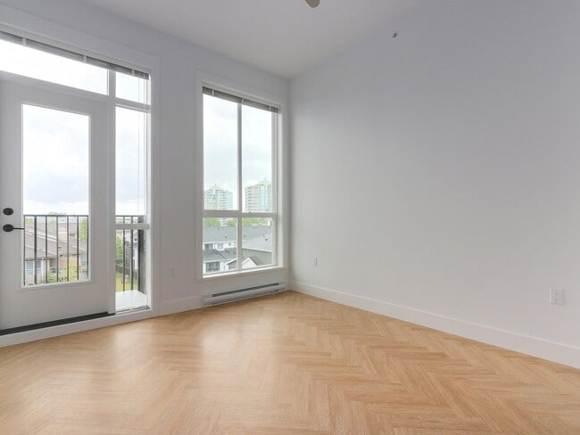 Building Photo - 10168-10168 149 St