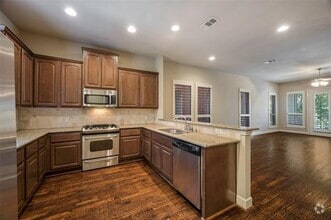 Building Photo - 2222 Marilla St