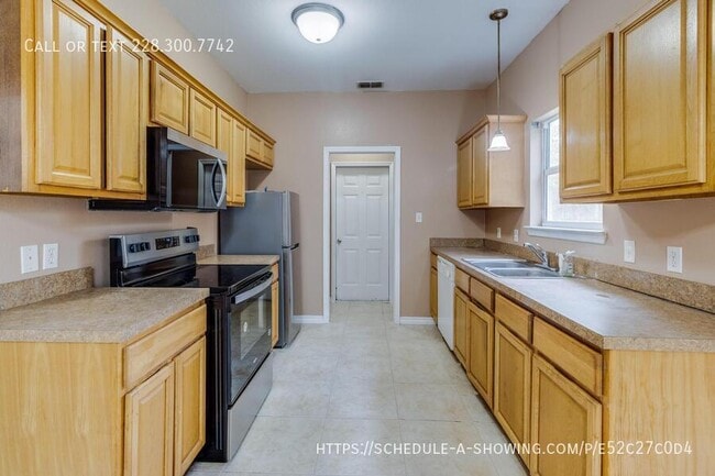 Foto del edificio - 6085 W Bolivar St