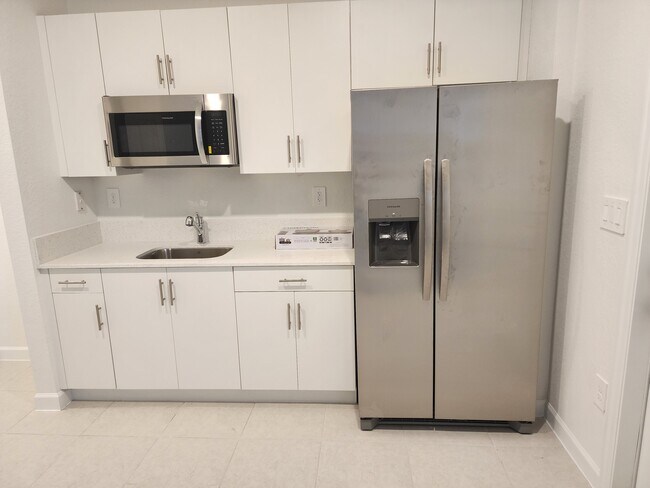 Foto del edificio - 12729 SW 211th St