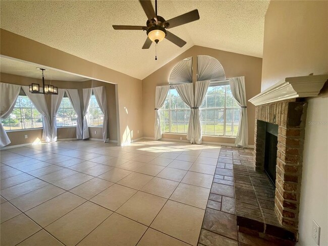 Building Photo - 936 Birmingham Ct
