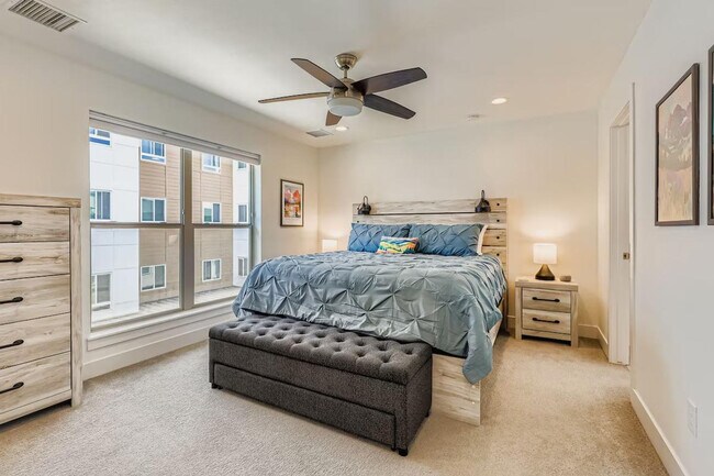 Foto del edificio - 5372 Allison St