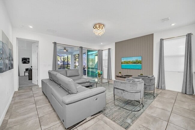 Building Photo - 8939AD  Amazing Solara 7BR/ Pool /Spa /Fre...