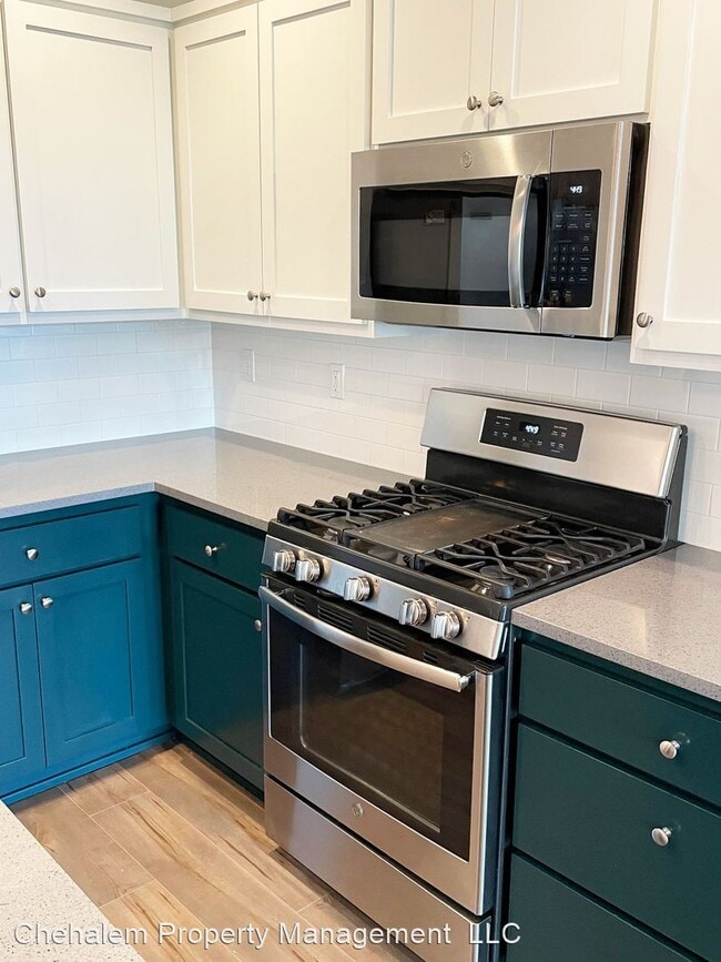 Building Photo - 3 br, 2.5 bath House - 519 S. Wynooski St.
