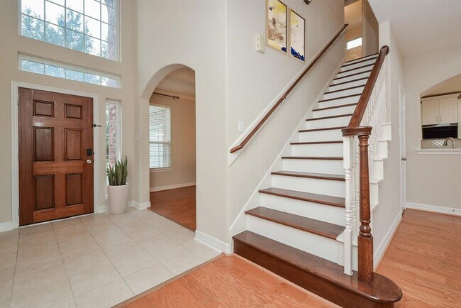 Foto del edificio - 6102 Meadowstream Ct