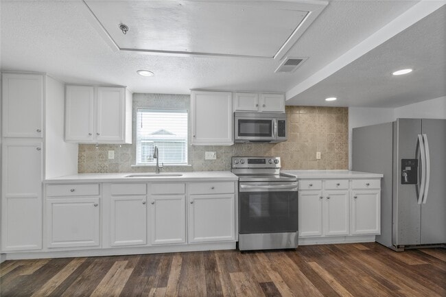 Foto del edificio - 5515 Avenue R