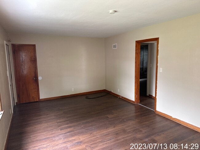Building Photo - 4968 N 49th St
