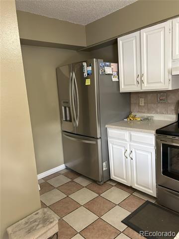 Foto principal - 1153 S Sable Blvd