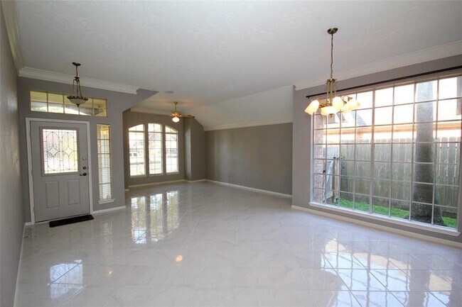 Building Photo - 14926 Radstock Dr