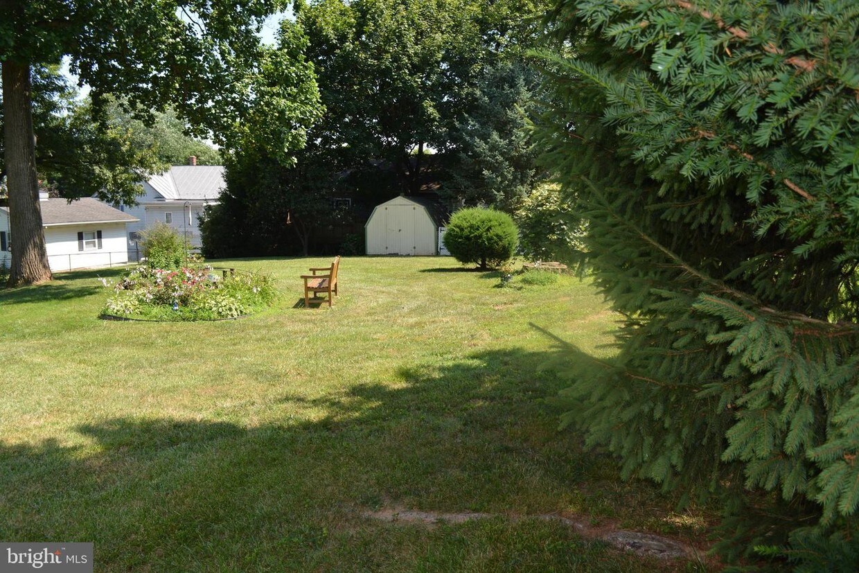 Primary Photo - 4207 Black Rock Rd