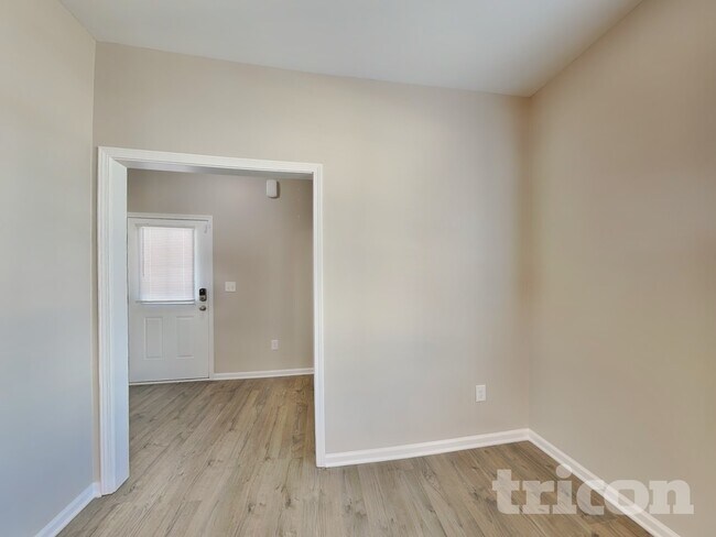 Foto del edificio - 376 Olde Pl