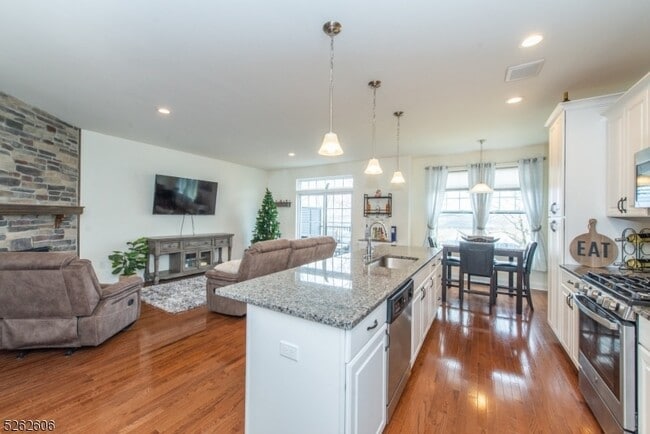 Foto del edificio - 5 White Aster Ct