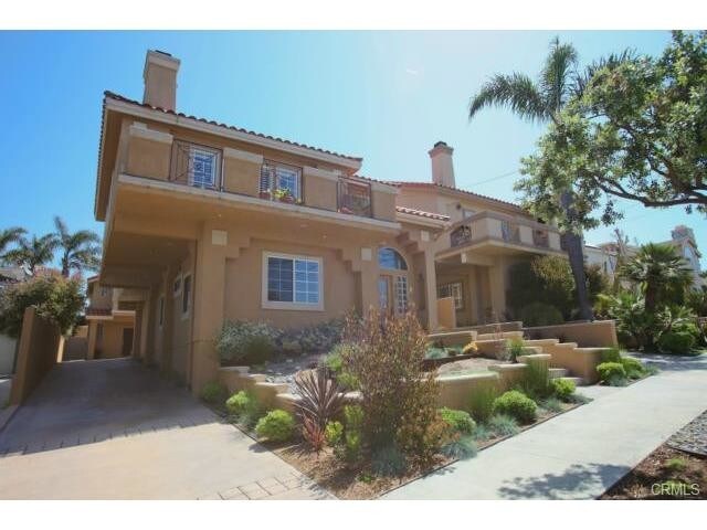 Foto del edificio - 622 N Juanita Ave