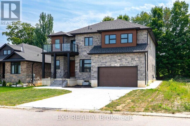 Building Photo - 25 Sunview Dr