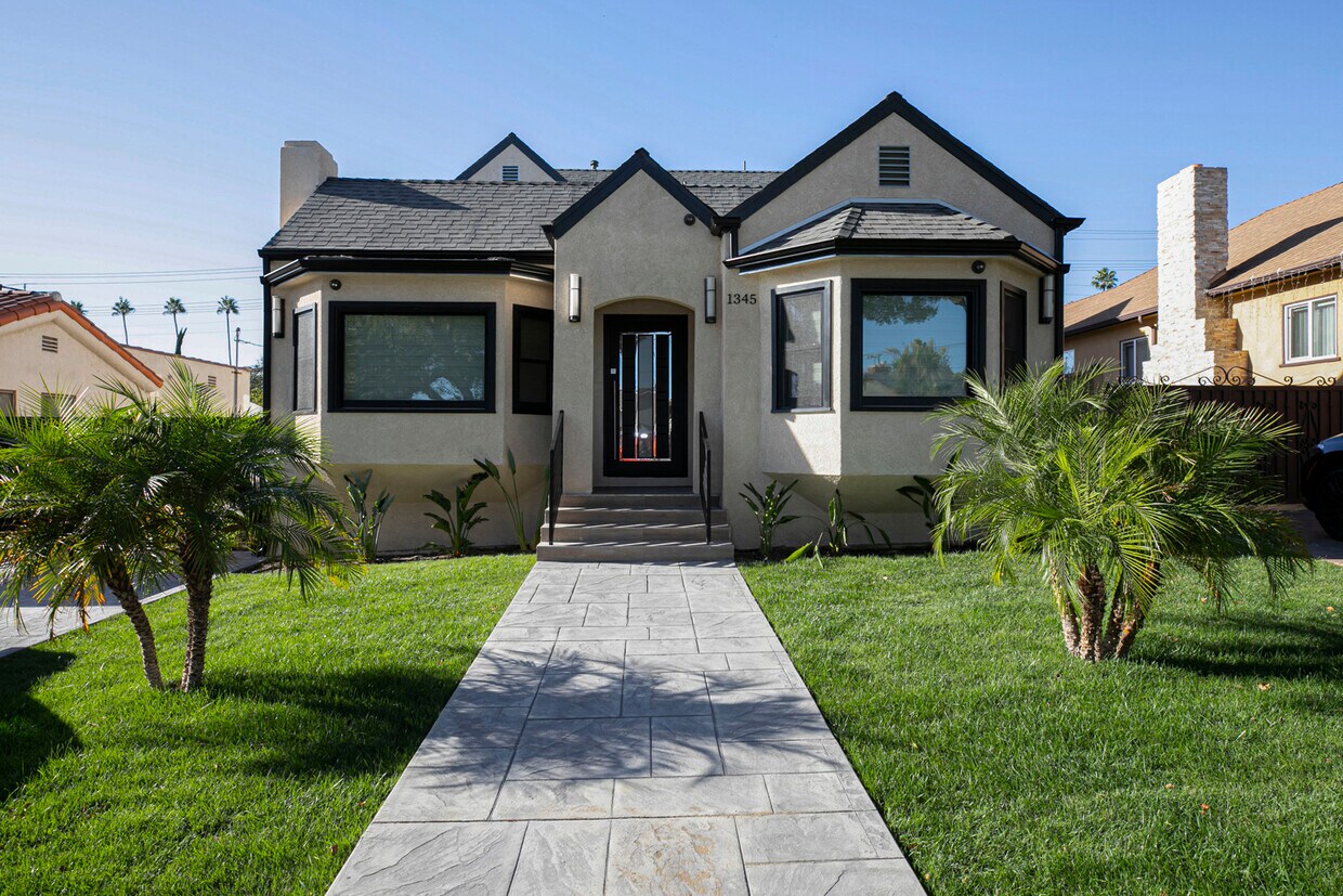 Foto principal - 1345 Winchester Ave