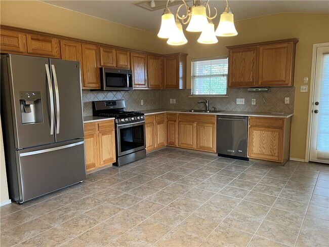 Foto del edificio - 9301 Muskberry Cove