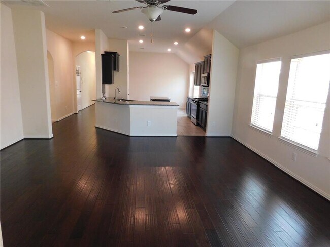 Foto del edificio - 3636 Bainbridge St