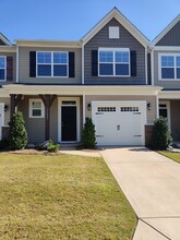 Building Photo - 13423 Savannah Point Dr