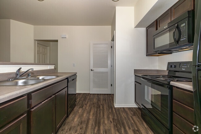 1BR, 1BA - 770SF Kitchen view 2 - Eaton Village