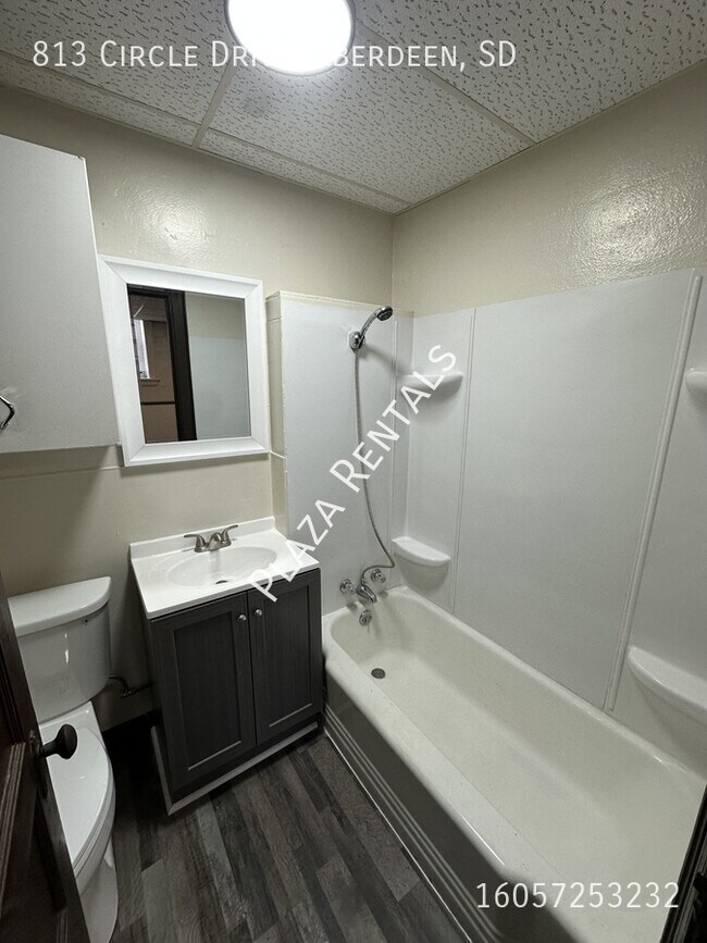 Foto del edificio - 19 7th Ave SE