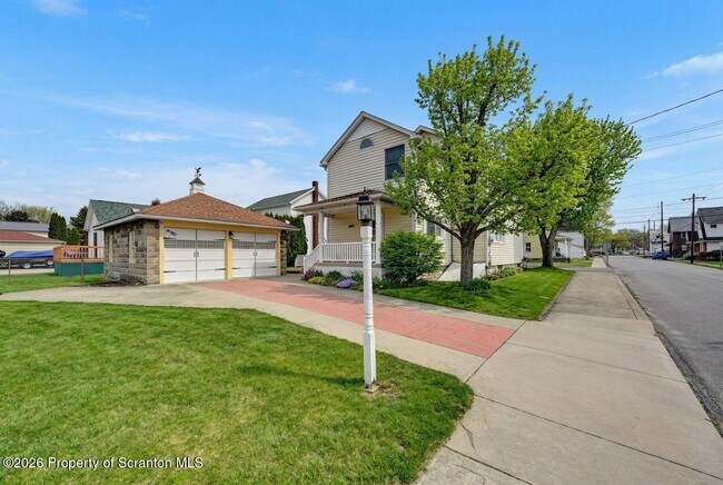 Foto del edificio - 454 Hickory St