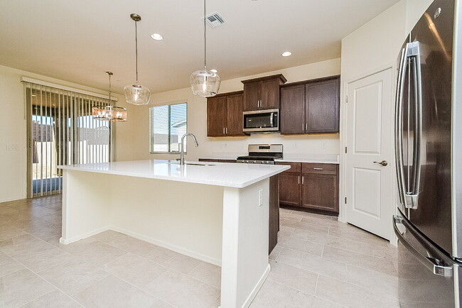 Foto del edificio - 15422 Camino Napo