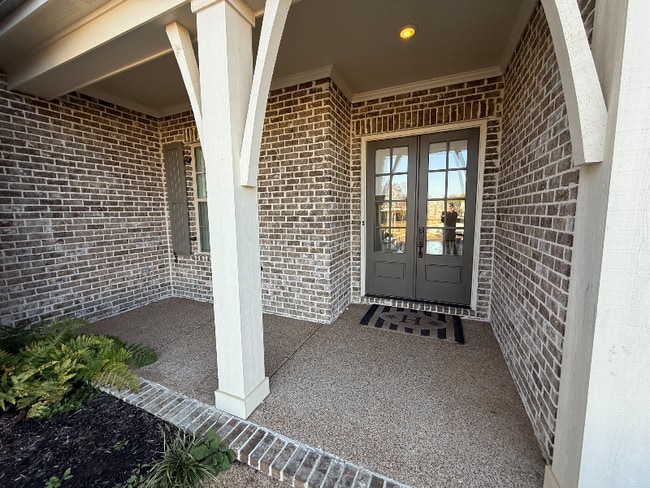 Photo - 1421 Peyton Run Lp S House