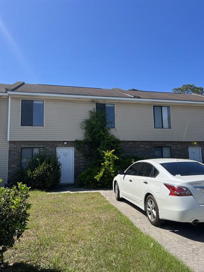 Foto del edificio - 327 Beverly St