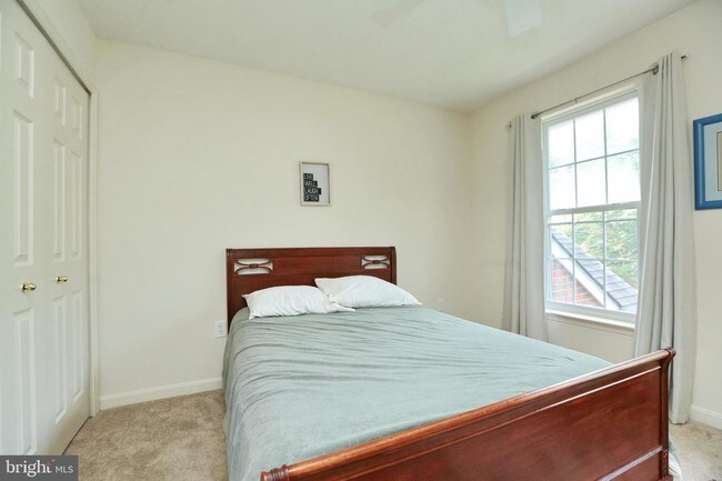 Foto del edificio - 7698 Weatherly Pl