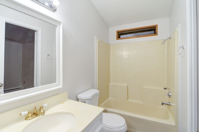 Foto del edificio - 5620 Hobble Creek Dr