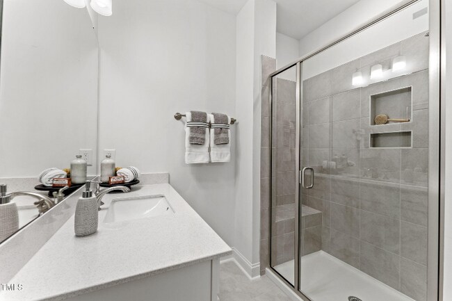 Foto del edificio - 1245 S Blount St