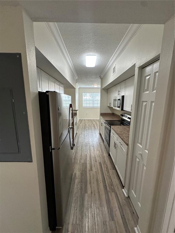 Foto principal - 11730 SW 2nd St