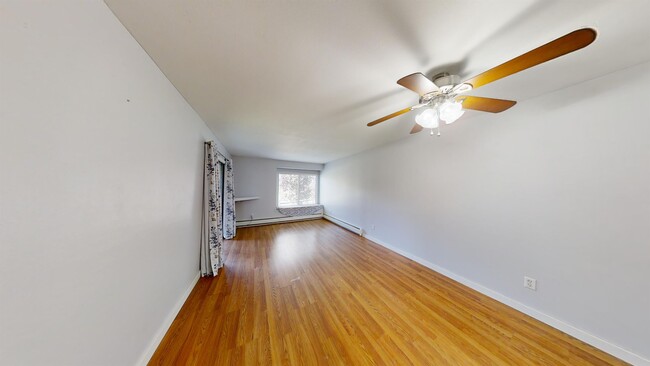 Building Photo - 4225 N Carefree Cir