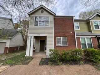 Photo - 738 Walnut Woods Cove N House