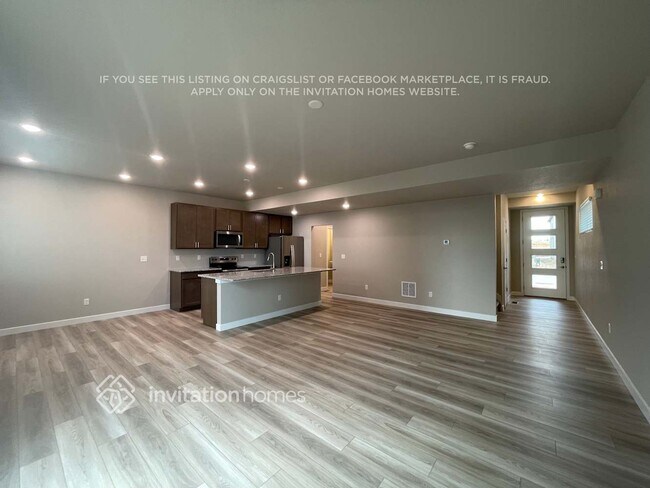 Foto del edificio - 13593 Arriba Dr