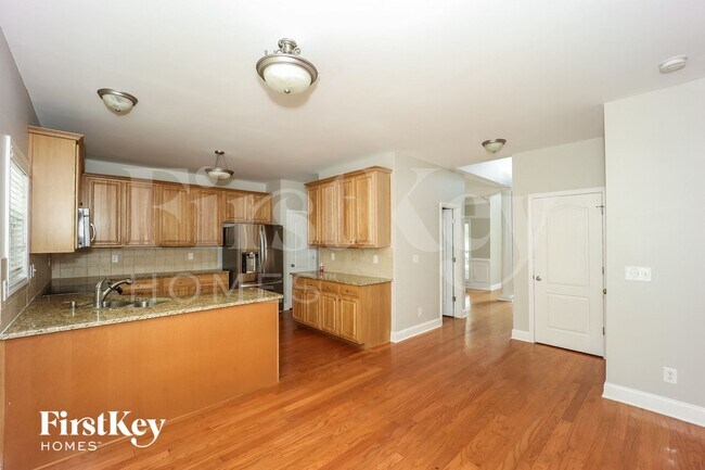 Building Photo - 3673 Talonega Trail