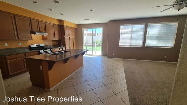 Foto del edificio - 4 br, 3 bath House - 1116 Witherill St