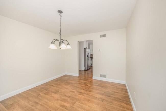 Foto del edificio - 125 Fieldstone Dr