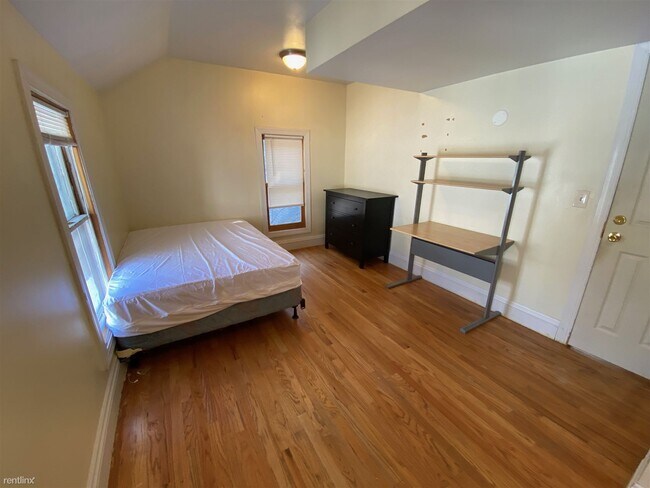 Building Photo - 7 br, 3 bath House - 514 E Ann St # 1 514 ...
