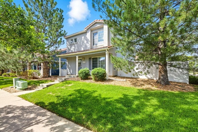 Building Photo - 3 Bed 2.5 Bath Home in Green Valley Ranch!