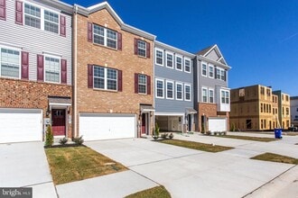 Building Photo - 5039 MacDonough Pl