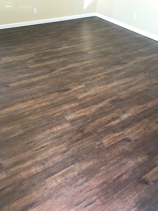 Foto del edificio - Clovis home for rent.