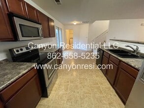 Building Photo - 177 Sagebrook Dr