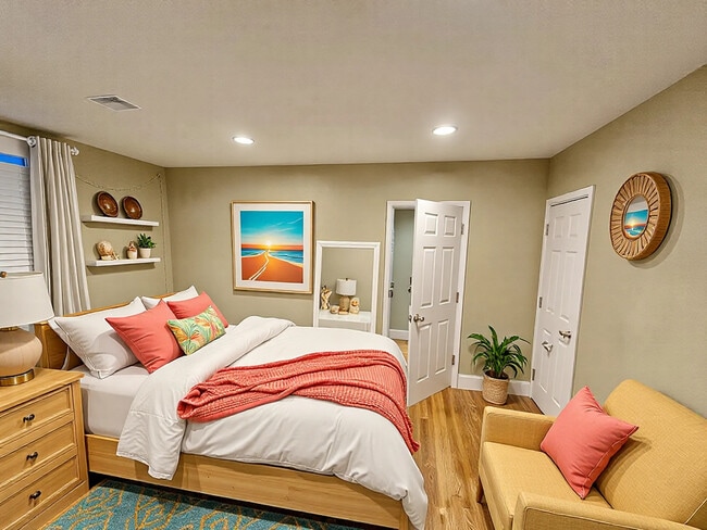 Building Photo - 56 Egmont St