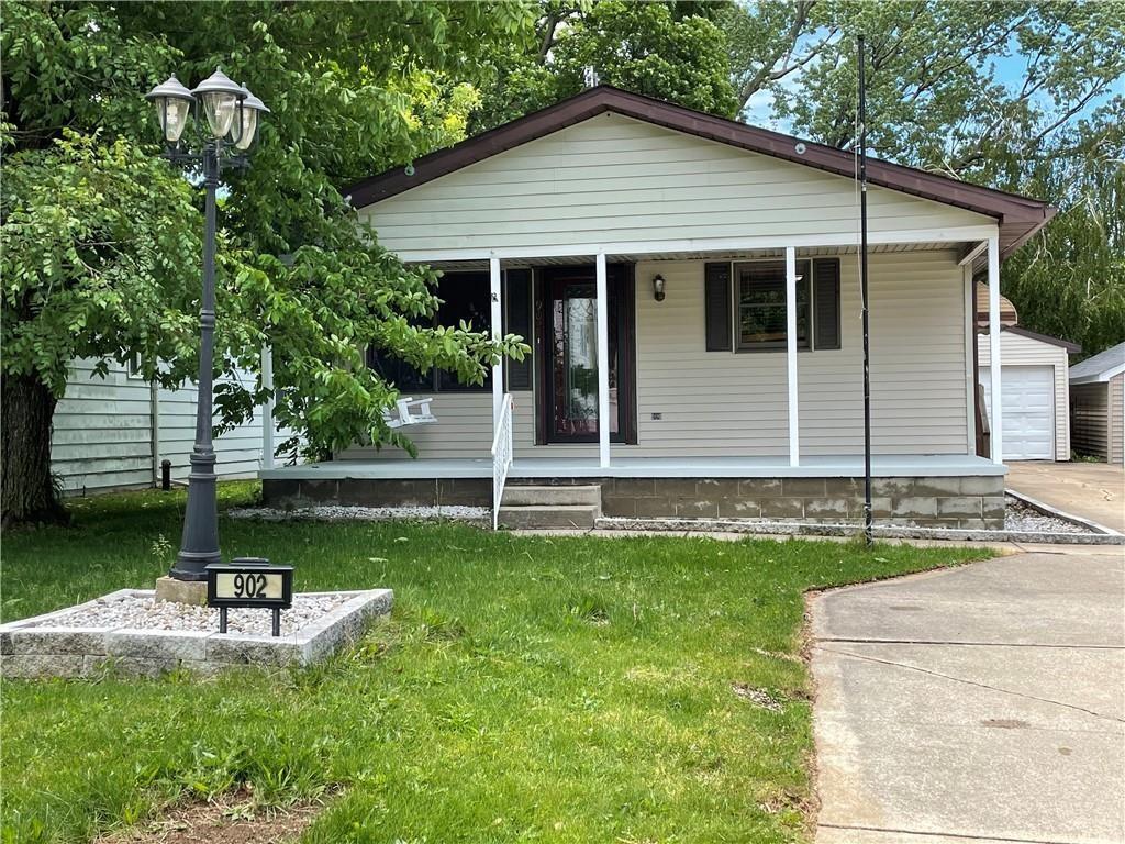 Foto principal - 902 Potomac Ave