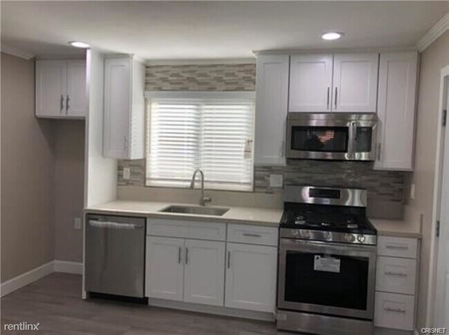 Foto del edificio - 1 br, 1 bath House - 21626 Bermuda St