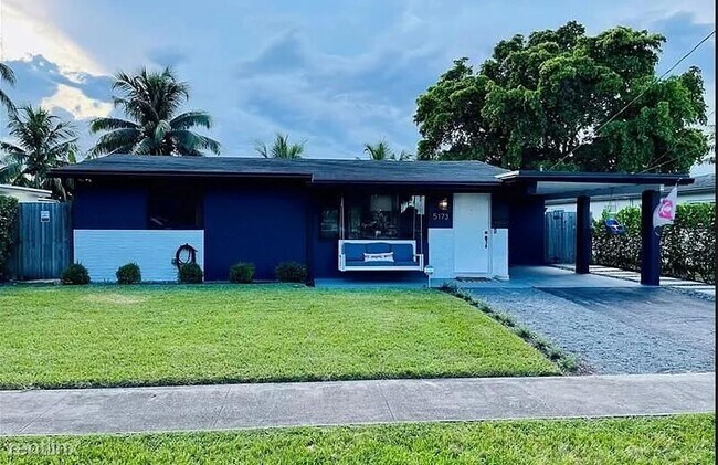 Foto del edificio - 2 br, 1 bath House - 5173 SW 95th Ave