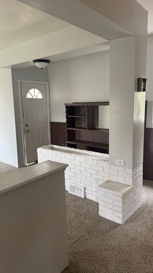 Foto del edificio - Large 3 bedroom Single Family Home