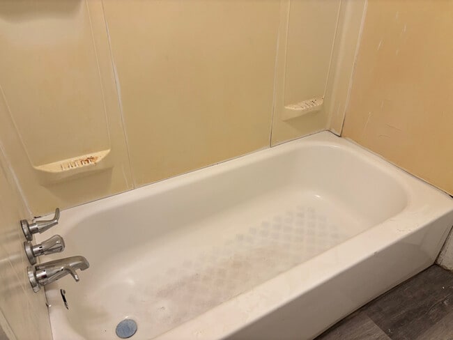 Photo - x11 E Coulter St House